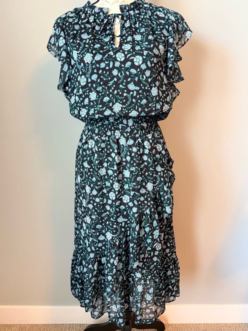 Draper James Floral Ruffle Sleeve Midi Dress Blue Black Cinched Waist Boho Small